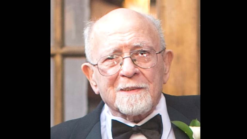 Visionary Behind Iconic Movie Posters Dies at 94