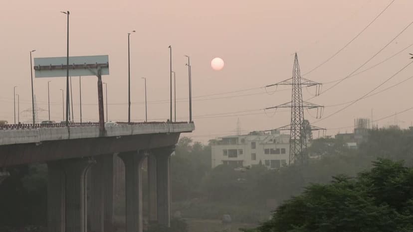 Delhi-NCR Chokes Under Severe Air Pollution, Authorities Enforce Strict Measures