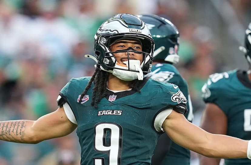 Rookie WR's Block Steals Show in Debut