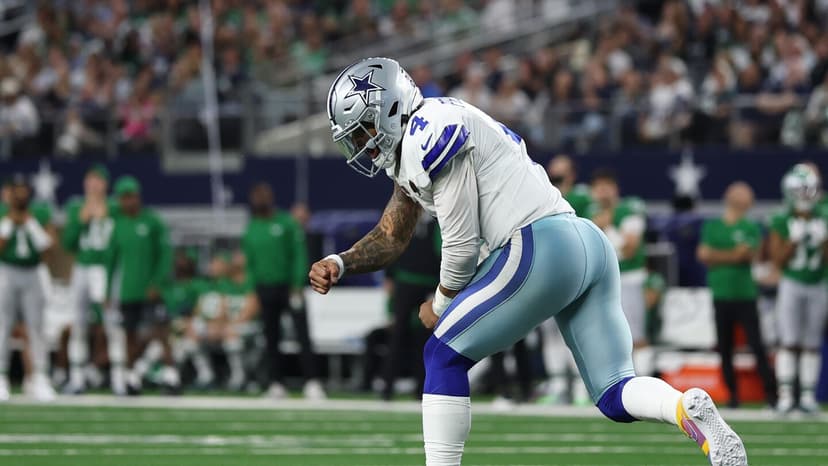 Eagles' Early Lead Fades, Cowboys Mount Comeback