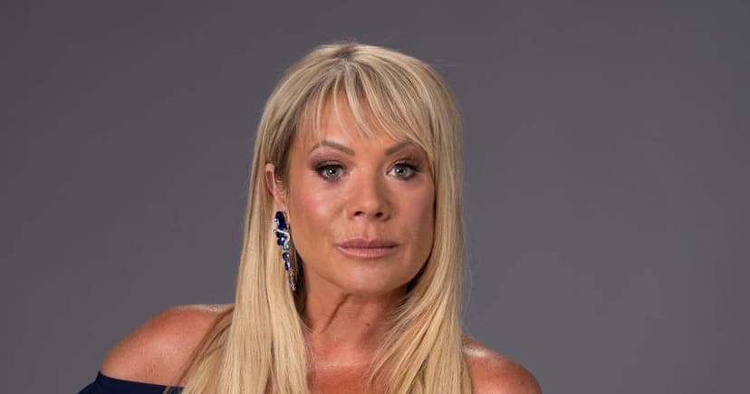 Sharon Watts' Sister's Wedding Chaos: Secret Fling Exposed!