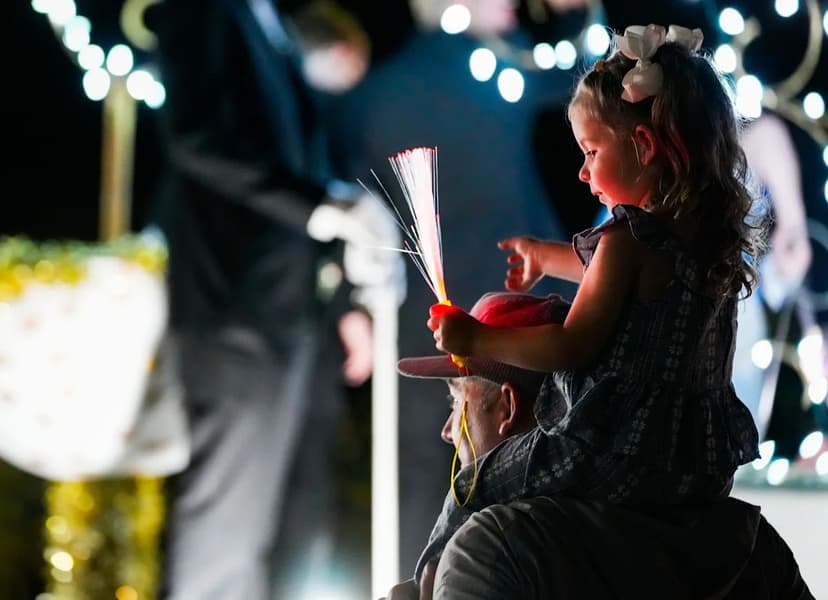 Edison Fest Parade Lights Up Fort Myers Night