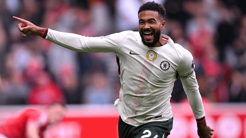 Chelsea Seeks Fourth Straight Win Against Struggling Ajax