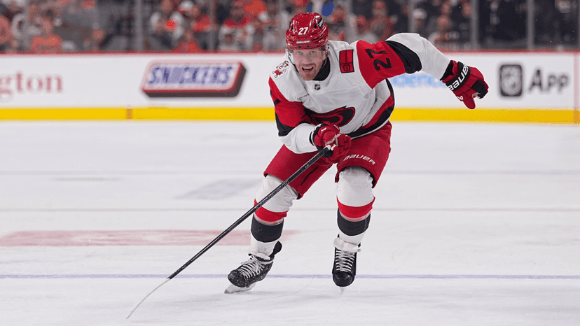 Ehlers Ignites Hurricanes Ahead of Oilers Showdown