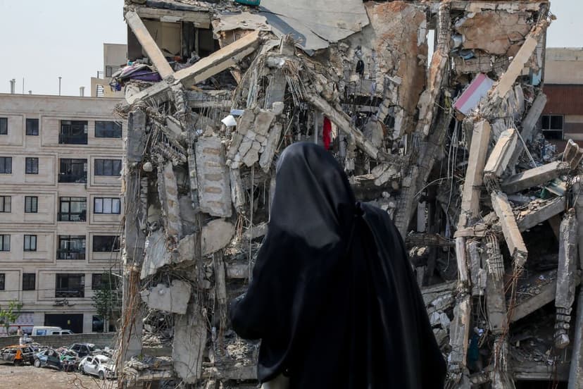 Oil Spikes, Peace Talks Stall; EM Assets Dip