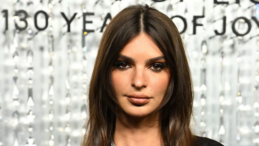 Emily Ratajkowski Stuns in Tiny Black Dress at Fashion Awards