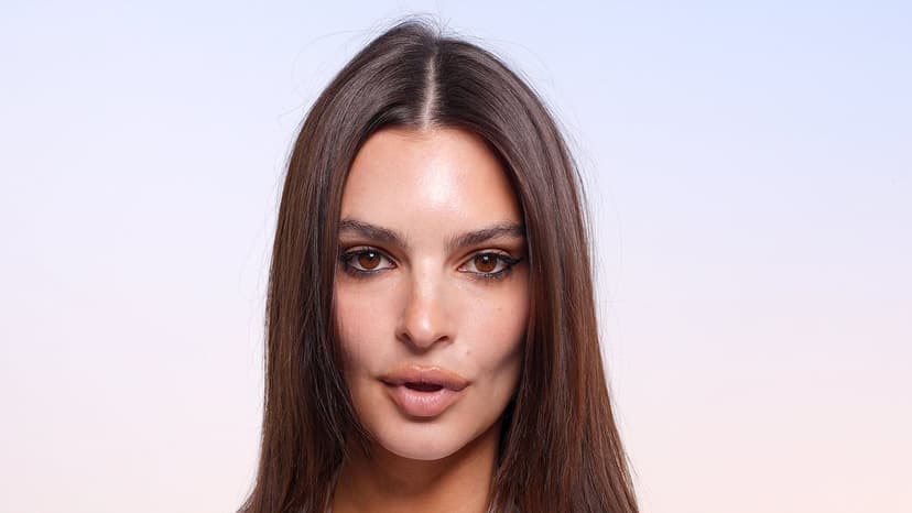 Emily Ratajkowski Stuns in Red Bikini After Paris Fashion Week