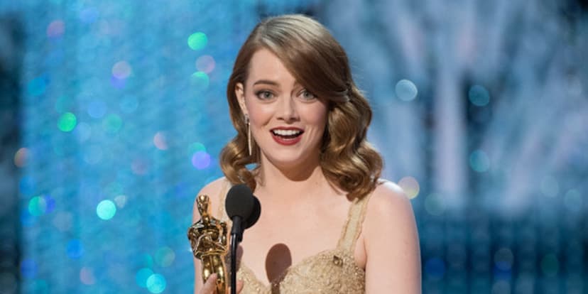 Emma Thompson's Oscars: Restroom Trophies & Quirky Storage