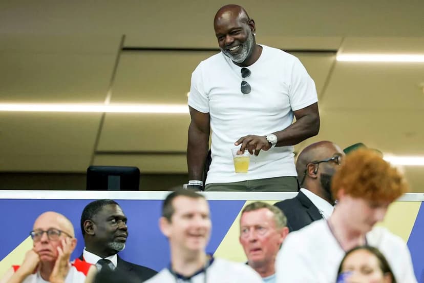 Emmitt Smith: World Cup Fans Teach US Celebration
