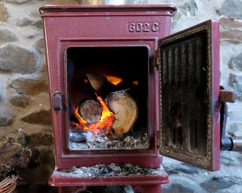 Energy Crisis Fuels Air Pollution: Wood Smoke Replaces Gas