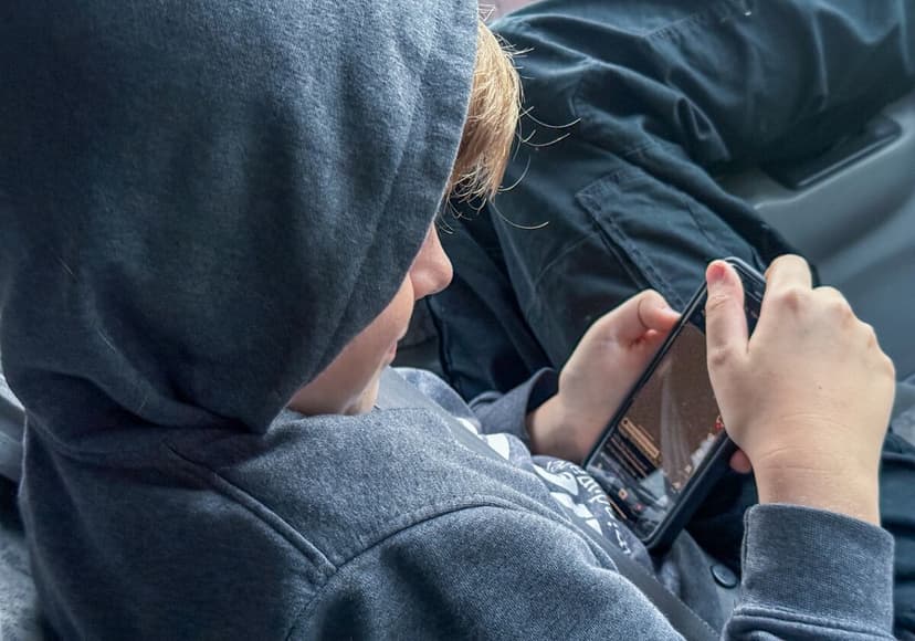 EU Eyes Game Limits for Kids