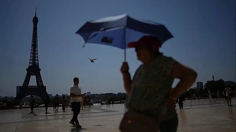 Europe Swelters: Landmarks Shut as Heatwave Intensifies