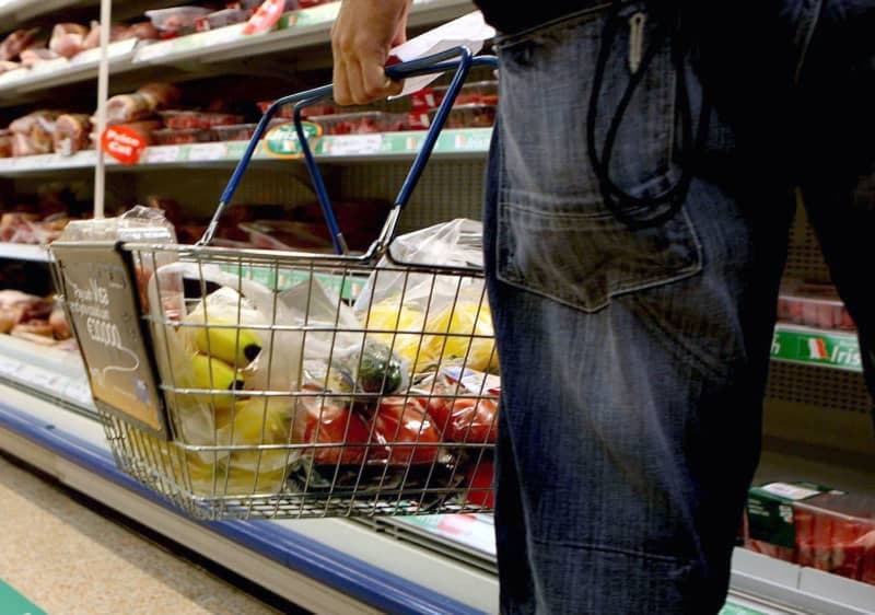 Eurozone Inflation Holds Steady at 2.1% in November