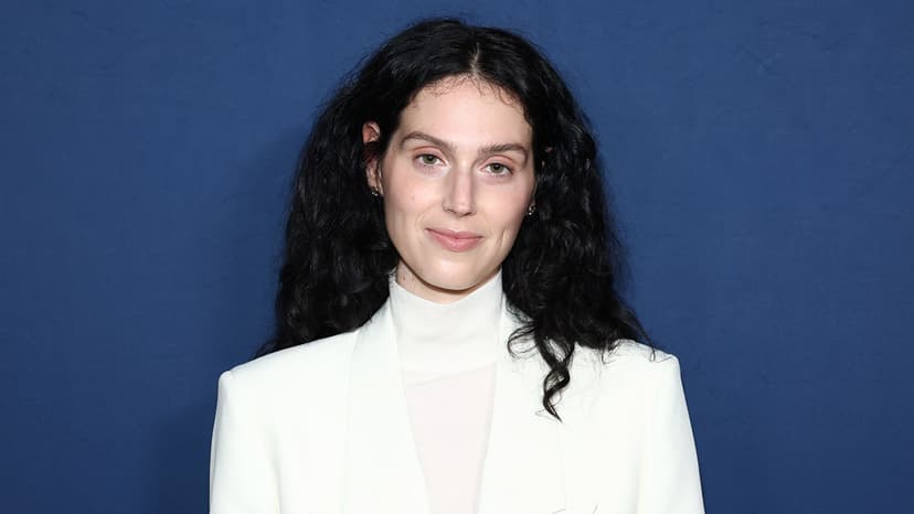 Eva Victor's 'Sorry, Baby': Trauma, Healing & Tiny Dicks