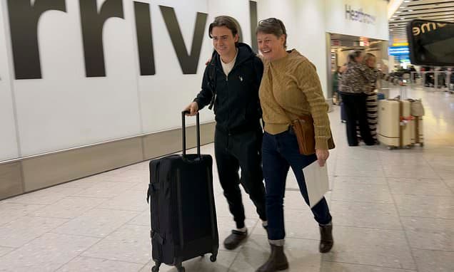 Expats flee Dubai by Ferrari amid Iranian attacks