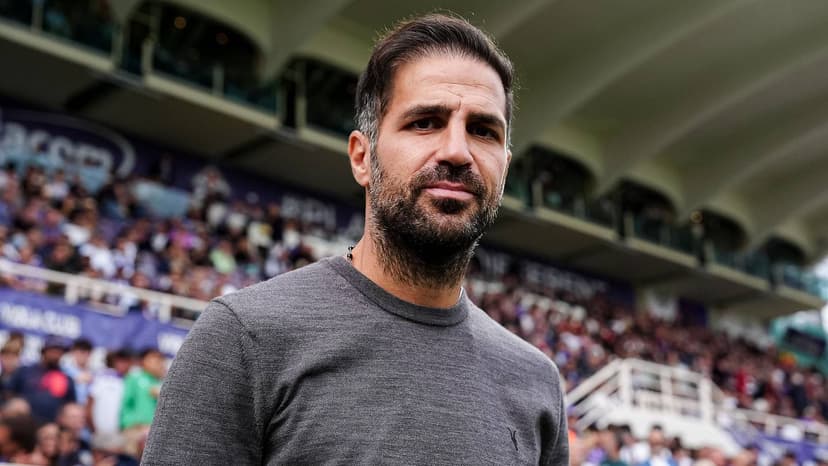 Fàbregas's Como Hosts Struggling Man Utd
