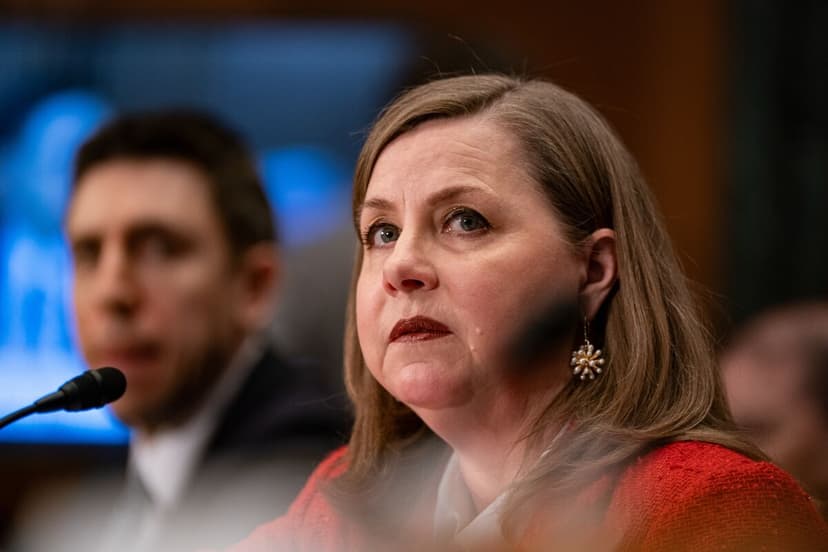 Fed May Cut Rates: Weak Jobs Report Shifts Outlook