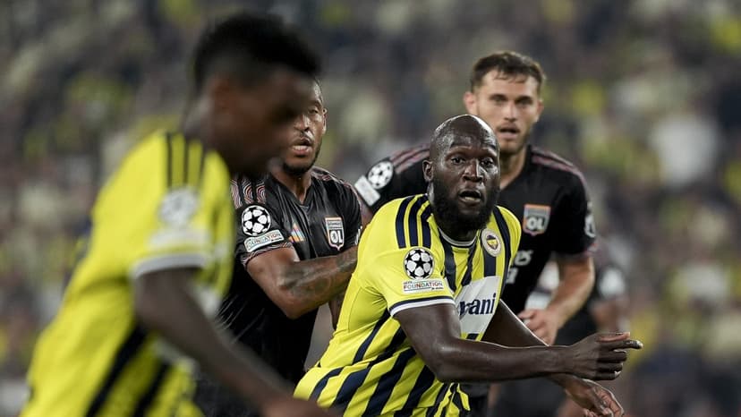 Fenerbahçe's 17-Year UCL Dream Hangs by a Thread