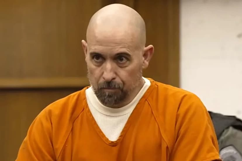 Chief's mistress motive: 25 years for wife's murder