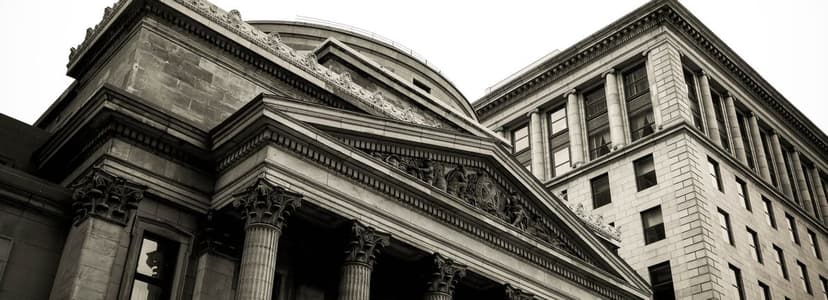 First Horizon: Fair Value Rises Amidst Analyst Debate