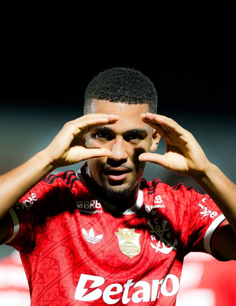 Flamengo Surges: A New Brasileirão Leader Emerges!