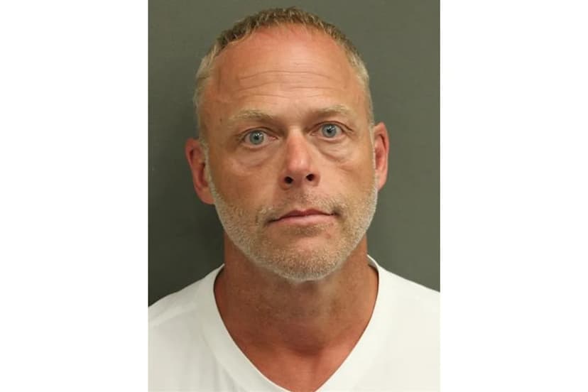 Florida Man Abducts Woman Off Street in Truck