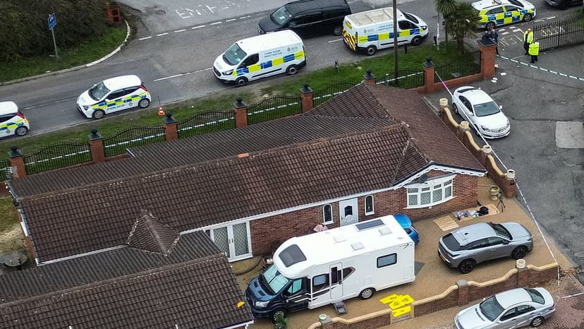 Body Found: Four Arrested in Nottinghamshire Hamlet