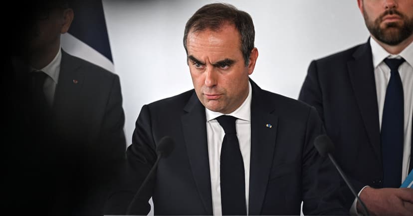 France Slashes Big Company Tax Surcharge by 2027