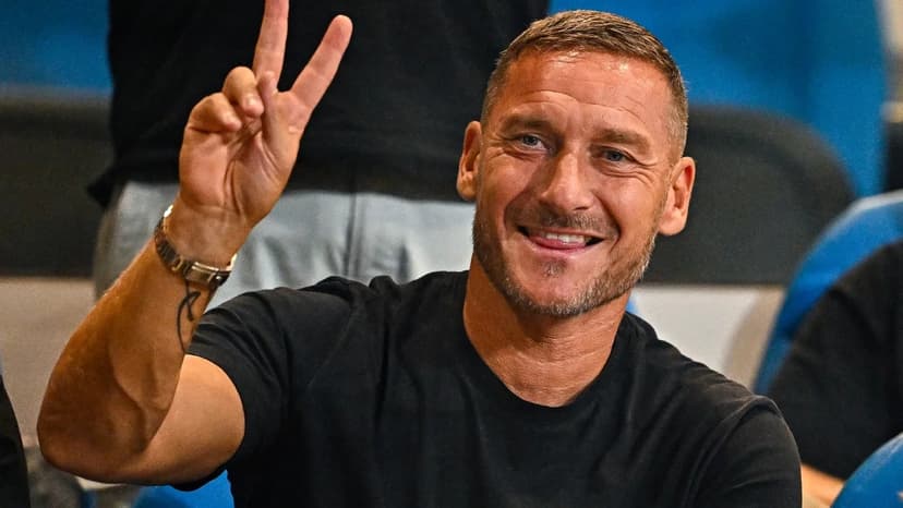 Roma Legend Totti Celebrates Milestone Birthday