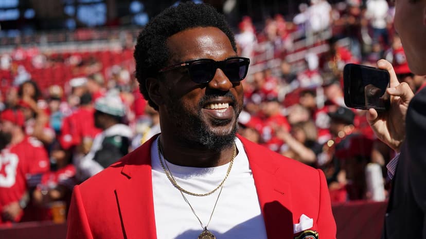 History Made: Warner Becomes 49ers All-Time Tackle Leader