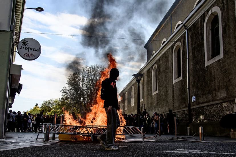 France Erupts: Students Demand Smaller Classes