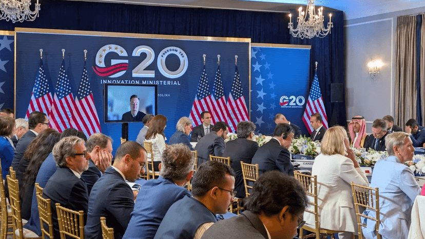 US Urges "Nothing Slows AI" Amidst Global Summit