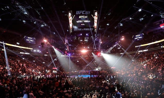 Gaethje Shocks Pimblett for Interim Title