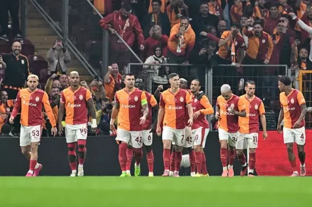 Galatasaray Departs for Crucial Super Cup Clash
