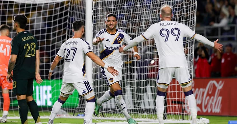 Reus Shines: Galaxy Topple Timbers 2-0