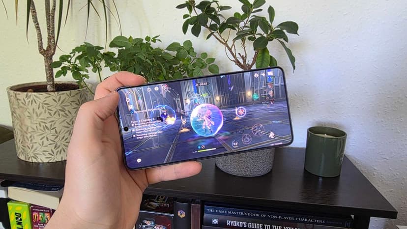 Galaxy S26 Ultra: Mobile Gaming's Console Rival?