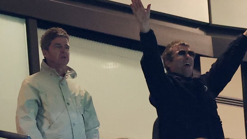 Gallagher Brothers Reunite for Man City Victory