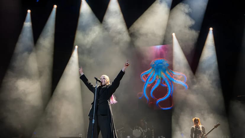 Garbage Honors The Cure With Emotional Royal Albert Hall Set