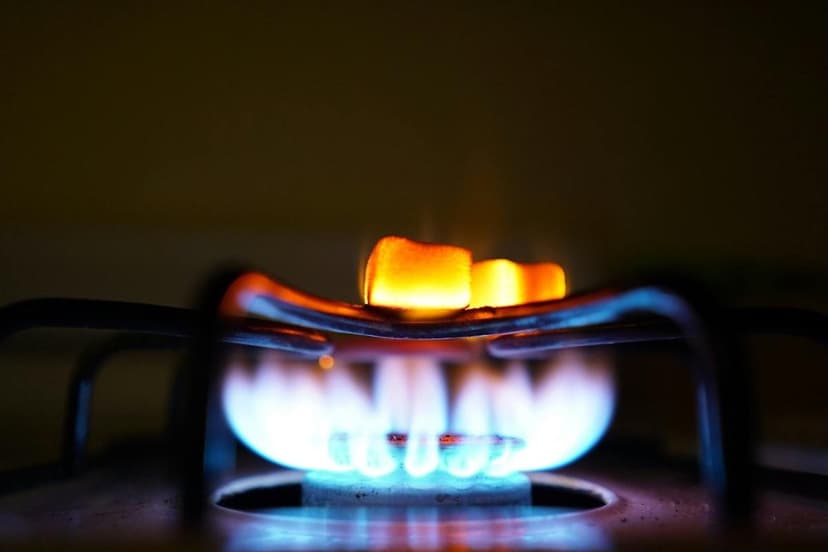 Gas Stoves Pollute Homes: Study Reveals Shocking NO2 Levels