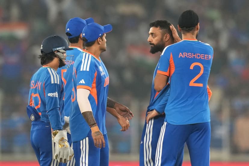 Gavaskar: Early wickets haunt India's T20 World Cup hopes