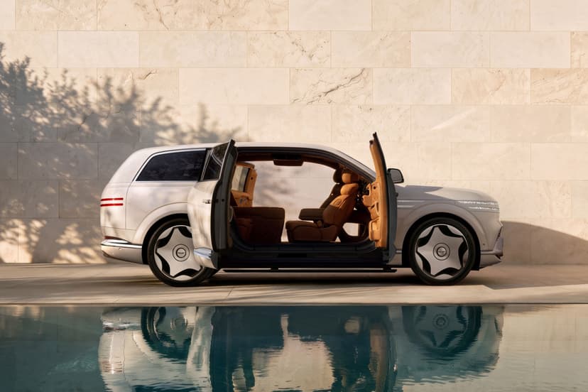 Genesis GV90 Neolun: Swiveling Seats, Pillarless Entry