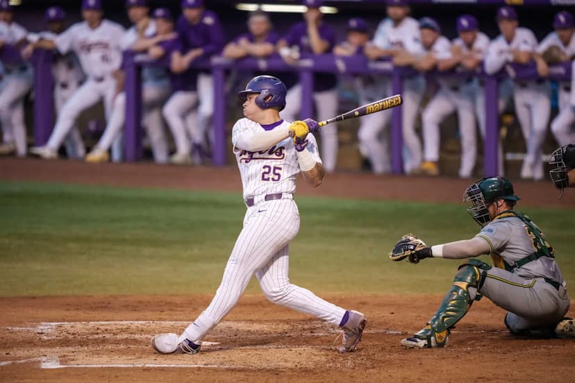 Georgia Bulldogs Run Rule LSU Tigers