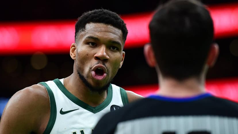 Giannis Trade Watch: Bucks Eye Big Offer