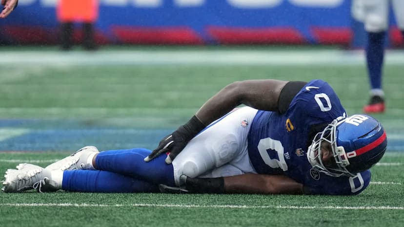 Giants' Burns Suffers Brutal Knee Injury