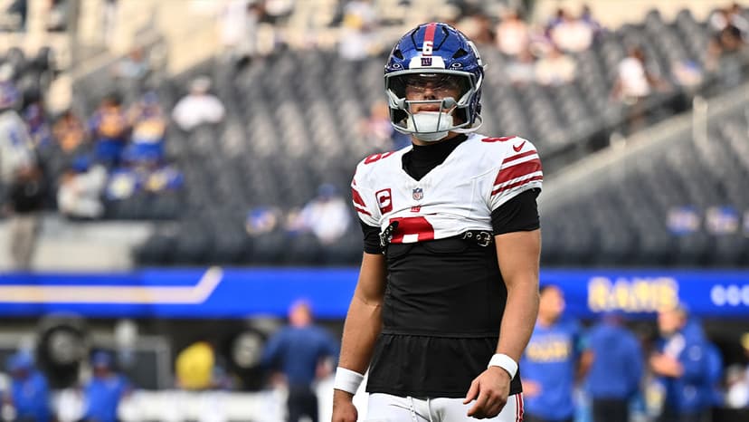 Giants' Dart Out for Season After Knee Injury