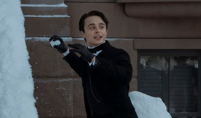 Gilded Age Stars Sing Out: Christmas Album Arrives