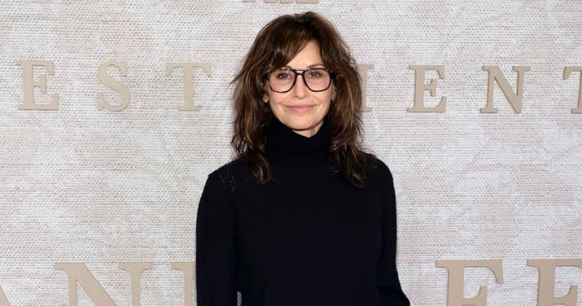 Gina Gershon's Wild 'Showgirls' Set Secrets Revealed