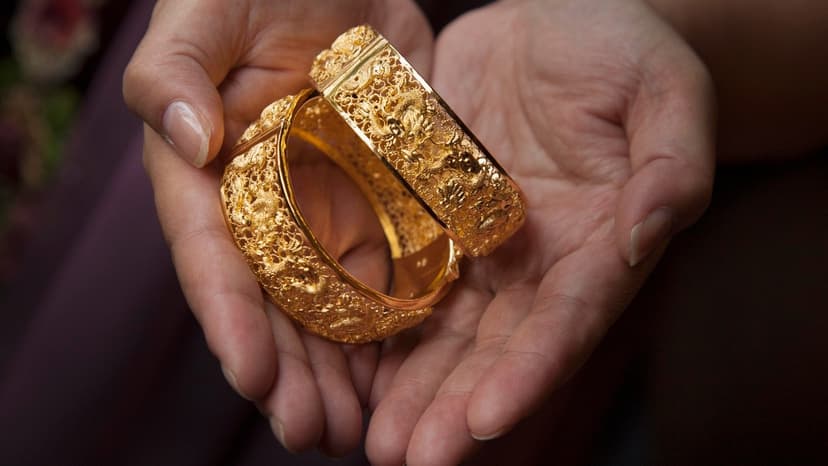Gold Hits Record Highs Amid Global Turmoil