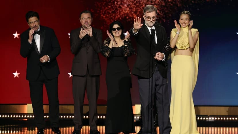 Golden Globes: Winners Shine, Show Falters