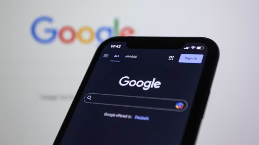 Google Now Trains AI With Your Uploaded Media